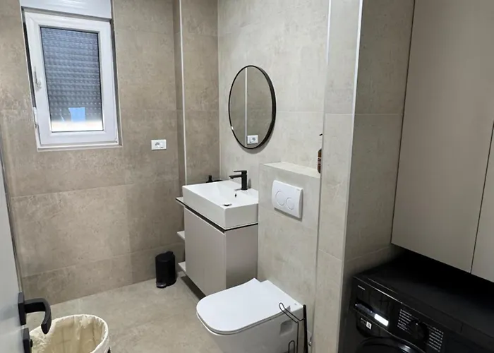 Apartment Nira *
